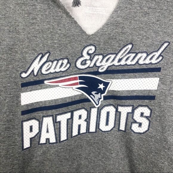 MAJESTIC | New England Patriots NFL Football V-Neck Hoodie Women’s Size Large - Picture 4 of 8